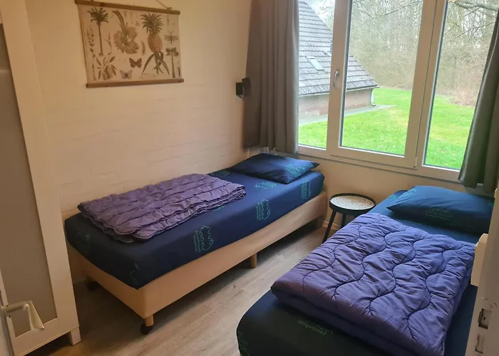 Feriehus Bungalowpark - Delta 108 *